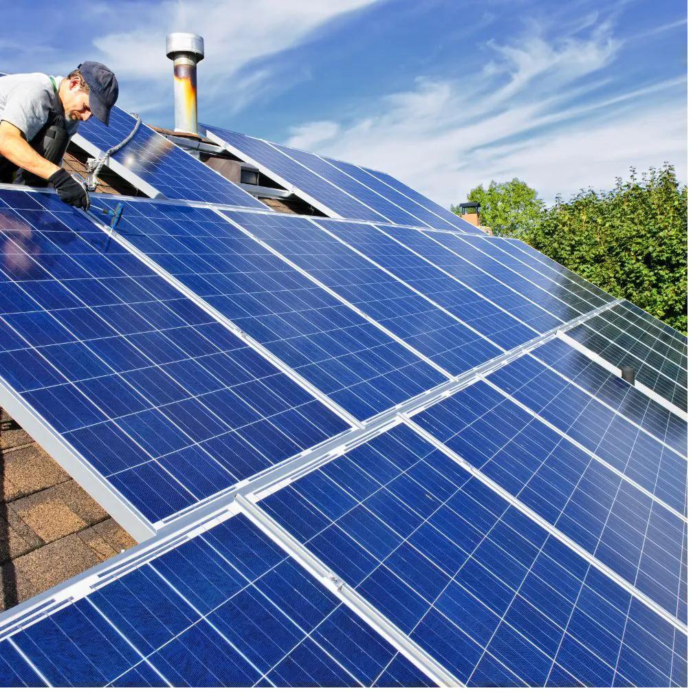 Photovoltaikanlage auf einem Hotel auf Mallorca mit ESG-Zertifizierung